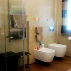 Stanza Bagno Suite Matrimoniale Villa Pendici Serravalle.jpg